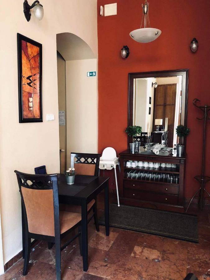 Atrium Panzio Hotell Esztergom Eksteriør bilde