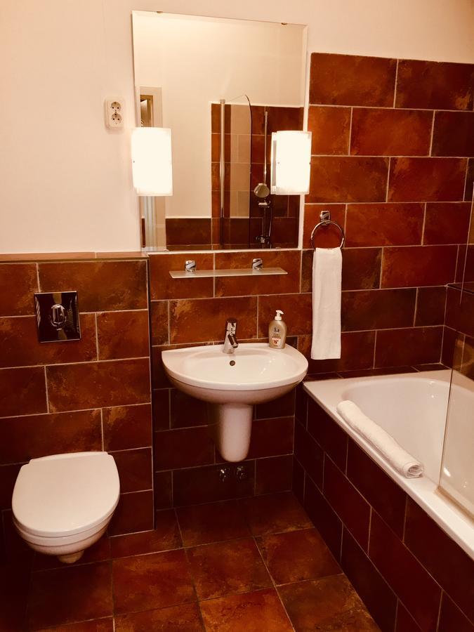 Atrium Panzio Hotell Esztergom Eksteriør bilde